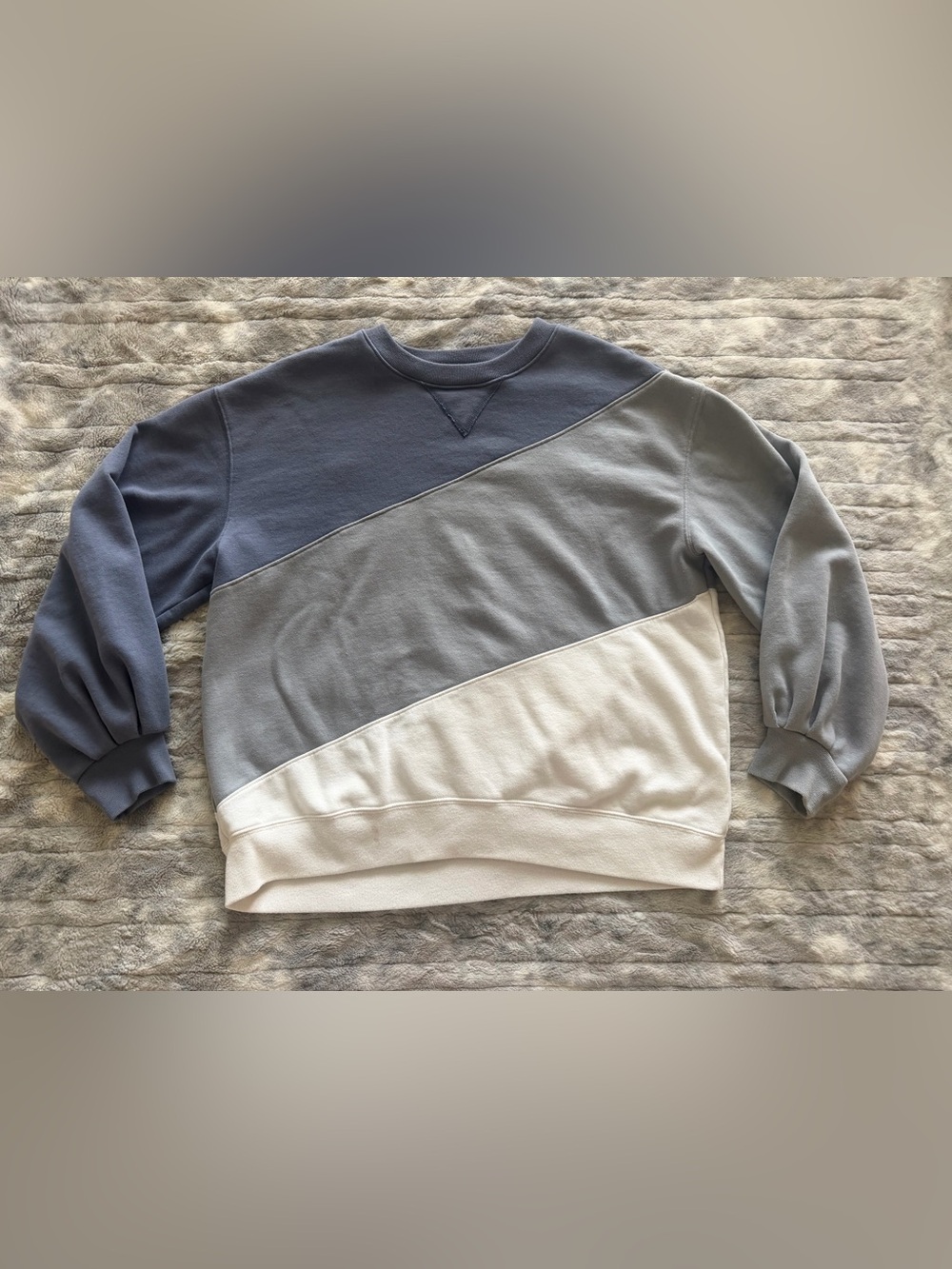 Abercrombie & Fitch Women's Soft AF Colorblock Crewneck - Blue, Gray, White